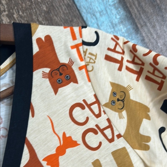 Graphic Print Short Sleeve cat nightgown small - Picture 13 of 16